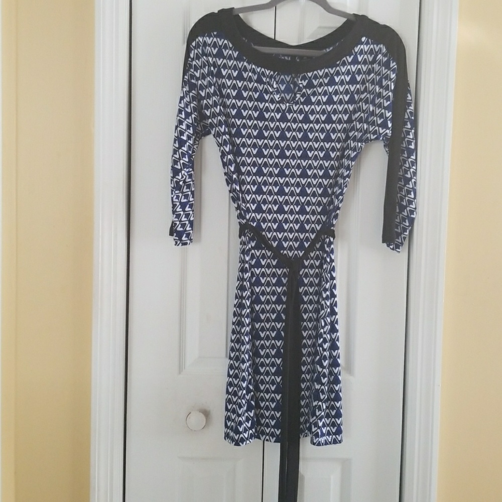 Dress barely worn